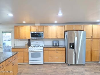 1019 Belmont Ave, Phoenix, AZ 85020