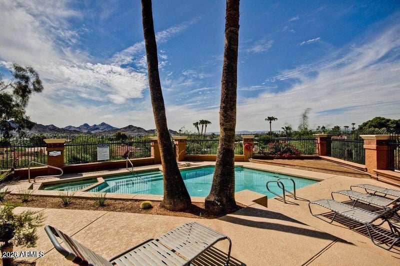 1019 E Desert Cove Ave, Phoenix, AZ 85020