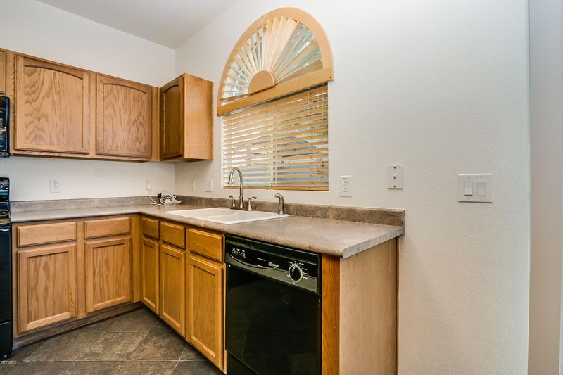 1019 E La Salle St, Phoenix, AZ 85040
