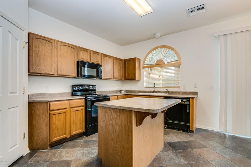 1019 E La Salle St, Phoenix, AZ 85040