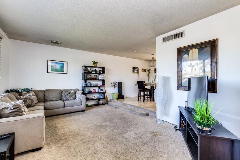 1019 E Manhatton Dr, Tempe, AZ 85282