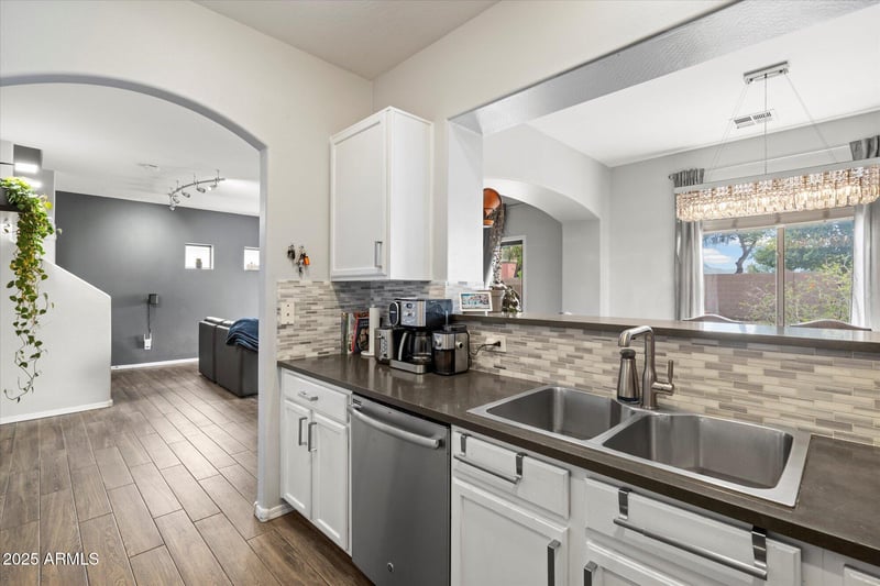 1019 Kowalsky Ln, Phoenix, AZ 85041