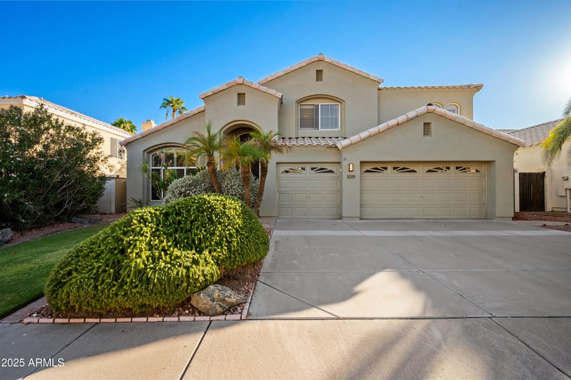 1019 Mountain Sage Dr, Phoenix, AZ 85048