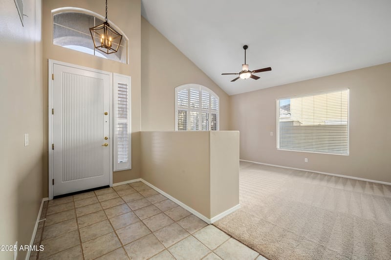 1019 Mountain Sage Dr, Phoenix, AZ 85048