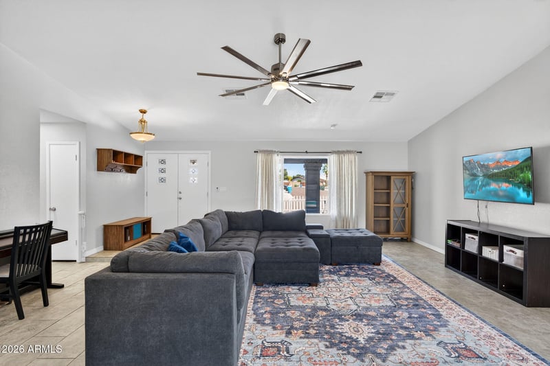 1019 Wescott Dr, Phoenix, AZ 85027