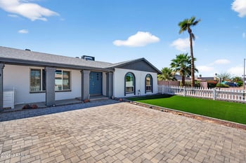 1019 W Wescott Dr, Phoenix, AZ 85027