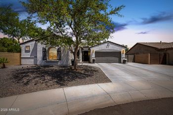 10190 W Patrick Ln, Peoria, AZ 85383