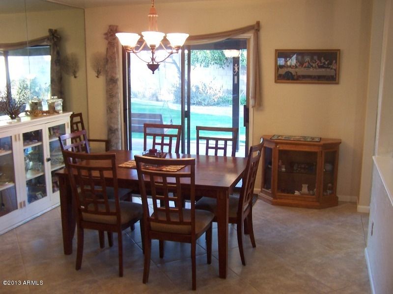 102 E Caribbean Ln, Phoenix, AZ 85022