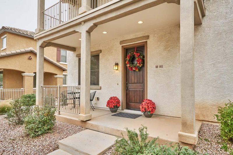 102 E Catclaw St, Gilbert, AZ 85296