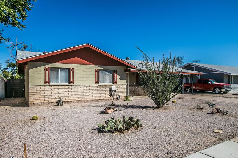 102 E Indigo St, Mesa, AZ 85201