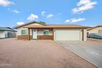 102 Jasmine St, Mesa, AZ 85201