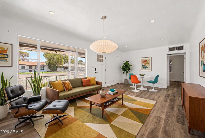 102 W 8th Pl, Mesa, AZ 85201