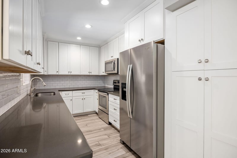 102 W Maryland Ave #E1, Phoenix, AZ 85013