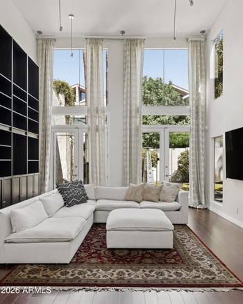102 W Victoria Sq, Phoenix, AZ 85013