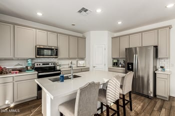 1020 151st Ln, Goodyear, AZ 85338