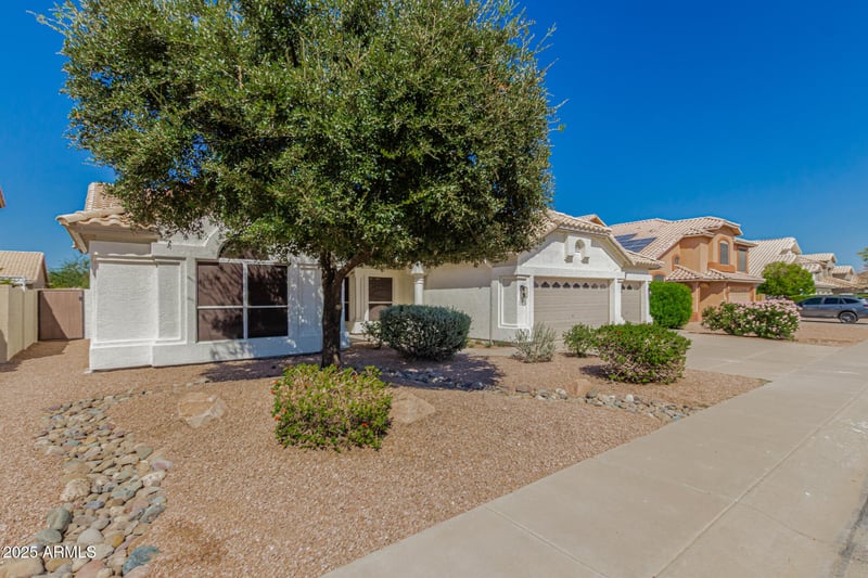 1020 Baylor Ln, Chandler, AZ 85225