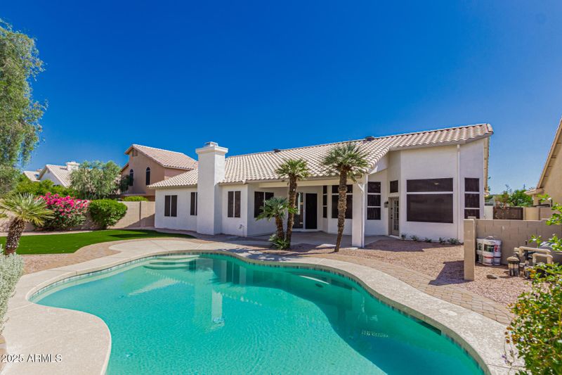 1020 E Baylor Ln, Chandler, AZ 85225