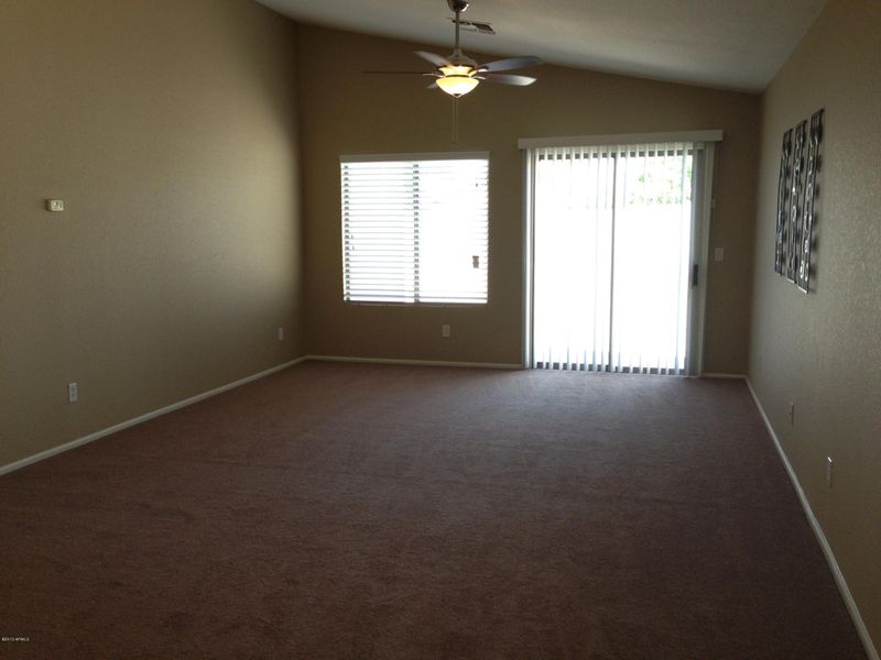 1020 E Monteleone St, San Tan Valley, AZ 85140