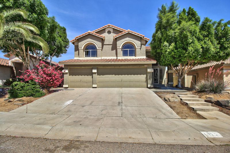 1020 E Mountain Vista Dr, Phoenix, AZ 85048