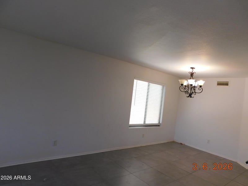 1020 Saddle Way, San Tan Valley, AZ 85143