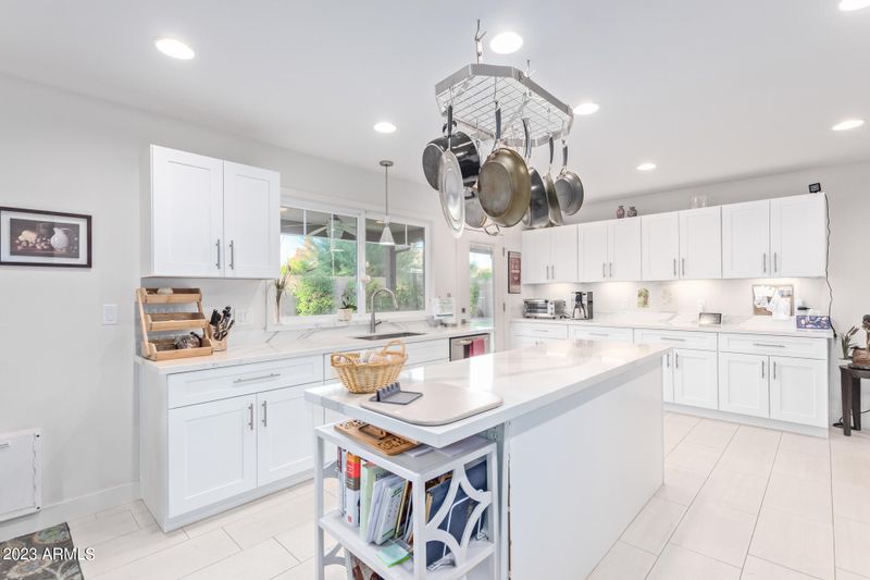 1020 E San Juan Ave, Phoenix, AZ 85014