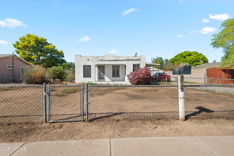 1020 Minnezona Ave, Phoenix, AZ 85014