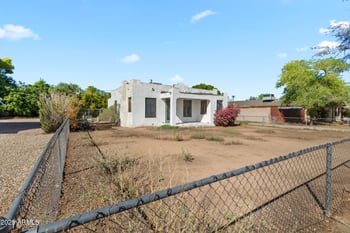 1020 Minnezona Ave, Phoenix, AZ 85014