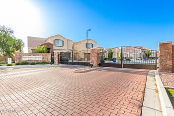1020 W Indigo St, Mesa, AZ 85201