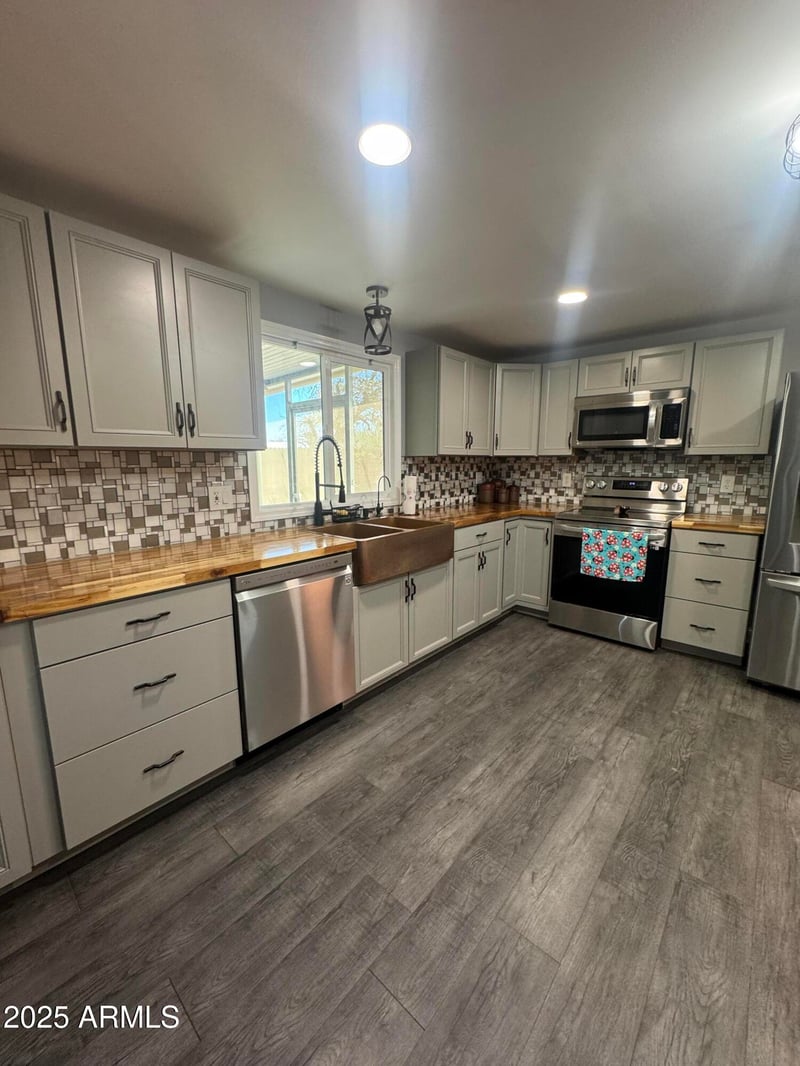 10201 99th Ave, Peoria, AZ 85345