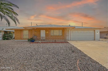 10201 Caron Dr, Sun City, AZ 85351