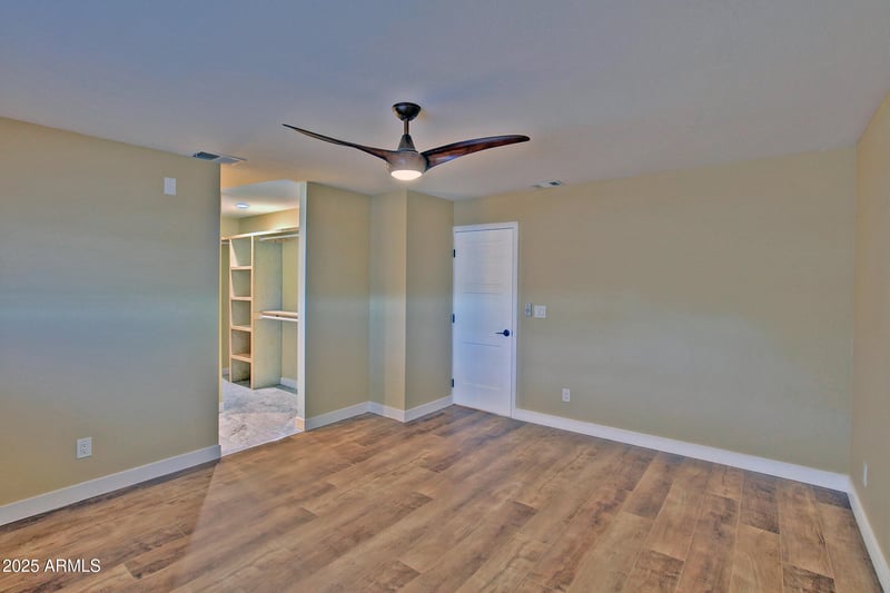 10201 N 99th Ave #165, Peoria, AZ 85345