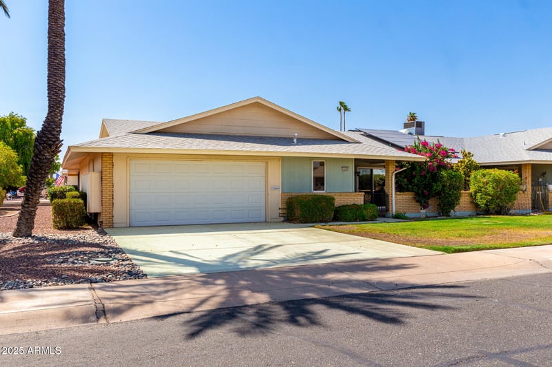 10202 105th Dr, Sun City, AZ 85351