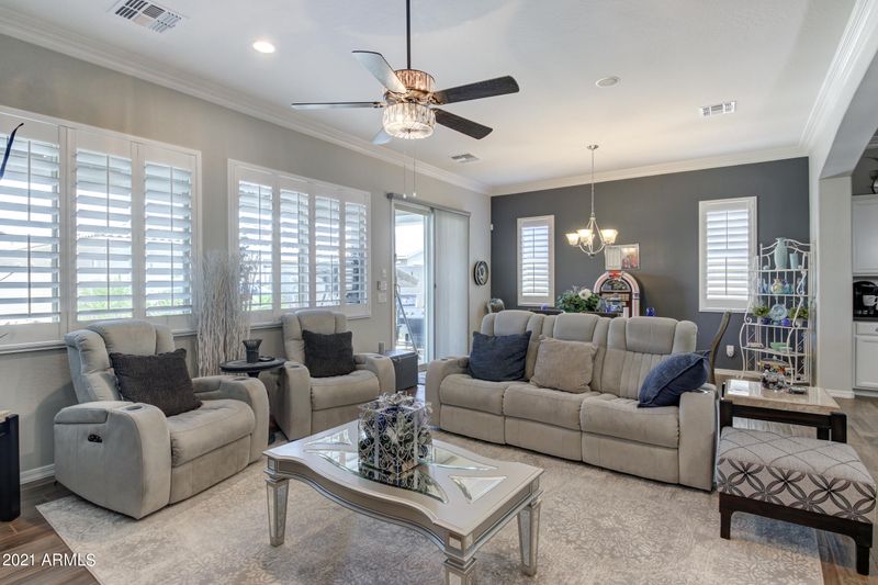 10202 E Bergeron Ave, Mesa, AZ 85212