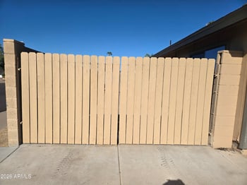 10202 N 45th Ave, Glendale, AZ 85302