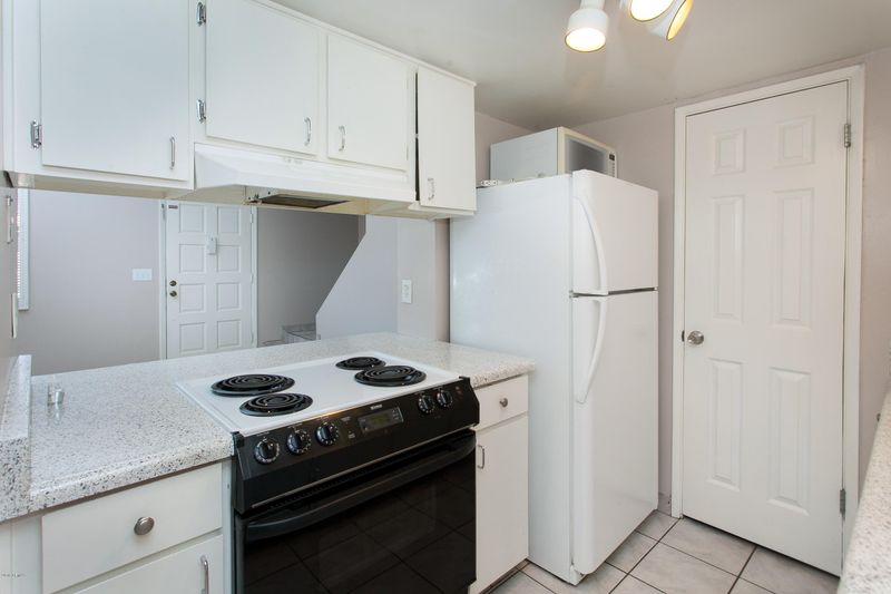 10203 N 8th Pl #A, Phoenix, AZ 85020