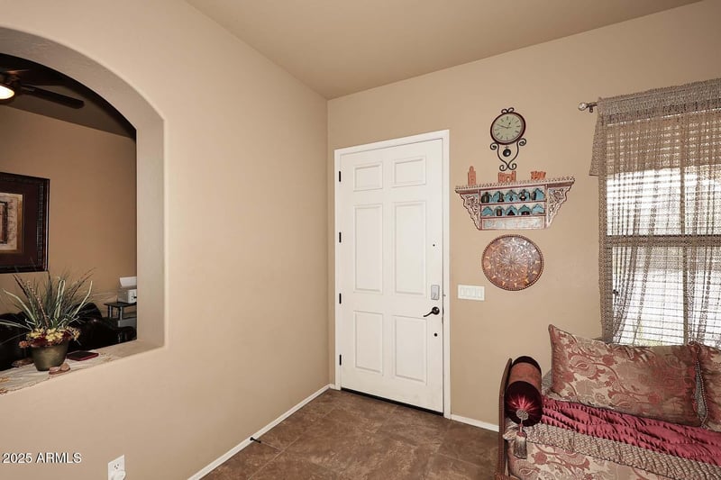 10204 43rd Ave, Laveen, AZ 85339