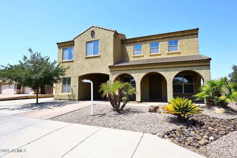 10204 43rd Ave, Laveen, AZ 85339