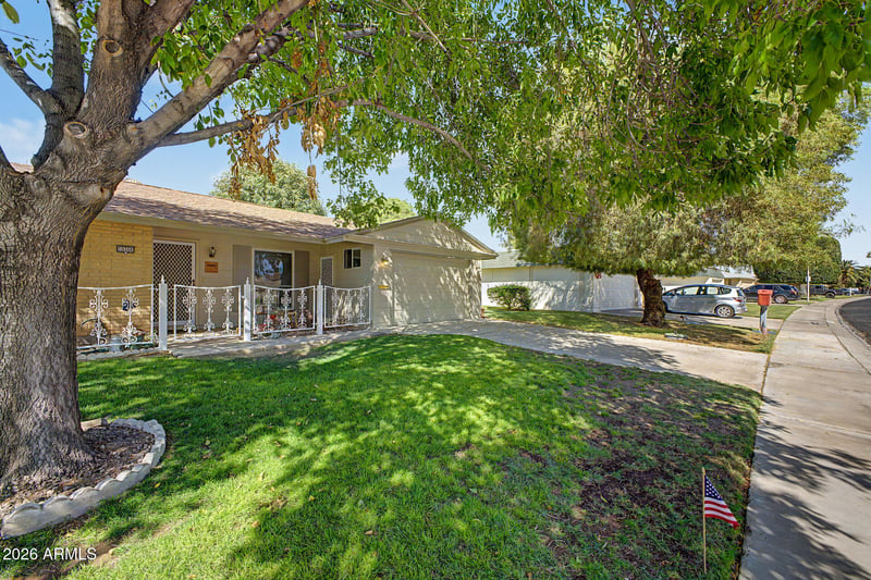 10206 Forrester Dr, Sun City, AZ 85351