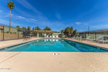 10207 8th St #A, Phoenix, AZ 85020