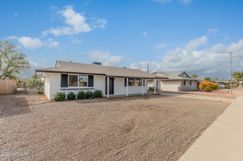 10207 Alabama Ave, Sun, AZ 85351