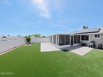 10207 Palmer Dr, Sun City, AZ 85351