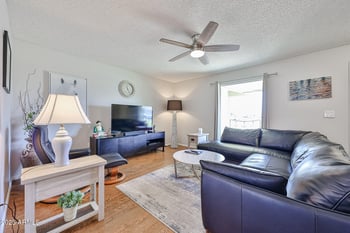 10207 Prairie Hills Cir, Sun City, AZ 85351