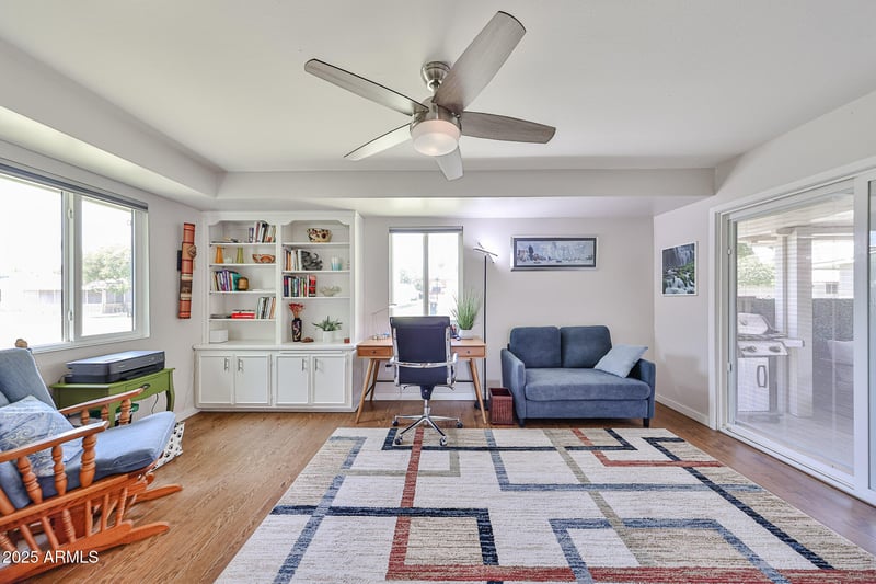 10207 Prairie Hills Cir, Sun City, AZ 85351