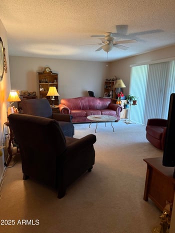 10208 Kingswood Cir, Sun City, AZ 85351