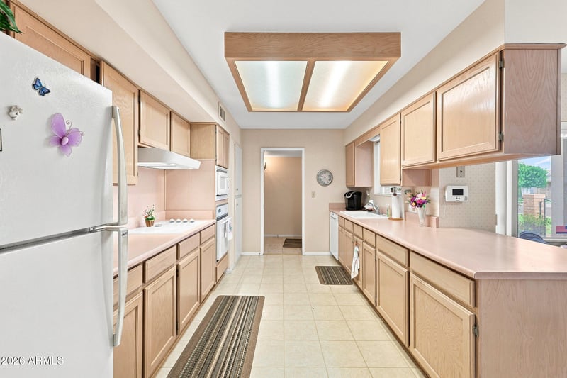 10208 W Mountain View Rd, Sun City, AZ 85351