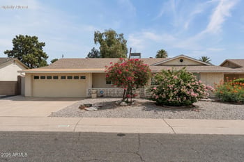 10208 Pinehurst Dr, Sun City, AZ 85351