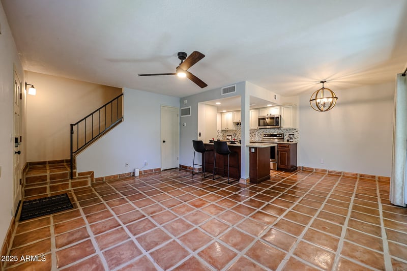 10209 8th Pl #A, Phoenix, AZ 85020