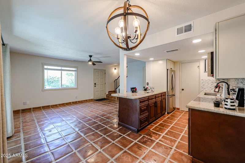 10209 8th Pl #A, Phoenix, AZ 85020