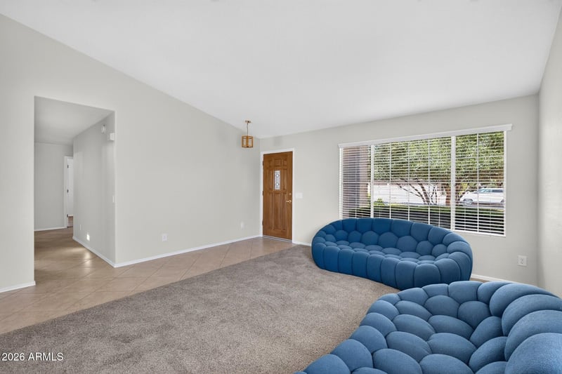 10209 E Coopers Hawk Dr, Sun Lakes, AZ 85248