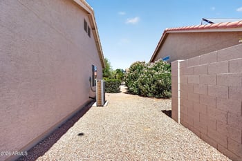 10209 E Coopers Hawk Dr, Sun Lakes, AZ 85248